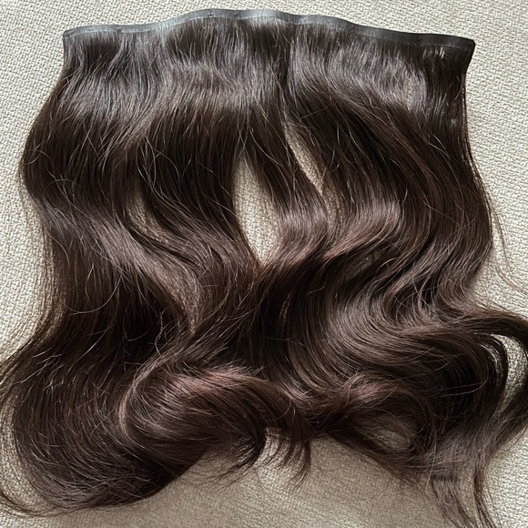 BELLAMI SILK SEAM 240G Hair Extensions (For Mid to Short Hair) - Picture 1 of 5